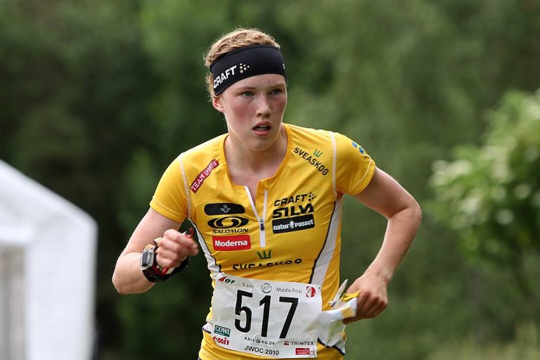 1079px-Tove_Alexandersson_JWOC_2010