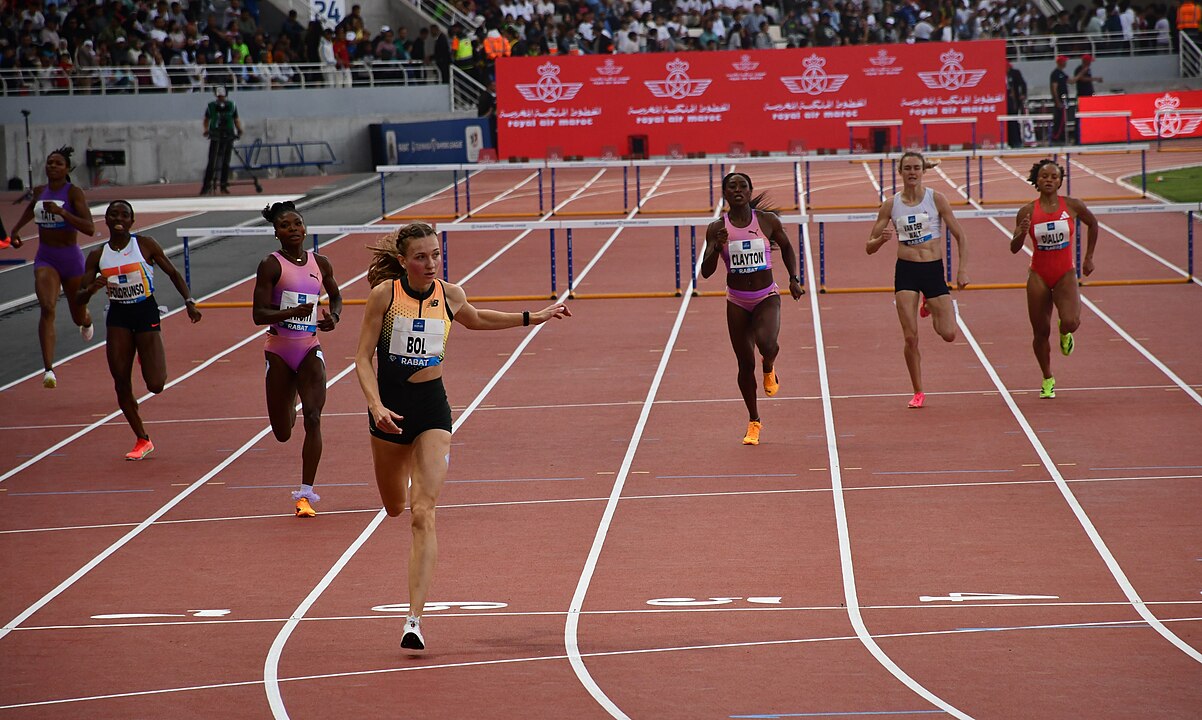 1202px-Diamond_League_Rabat_2025_-_400m_hurdles_women_(2)