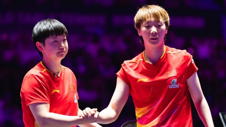 Sun Yingsha and Wang Manyu