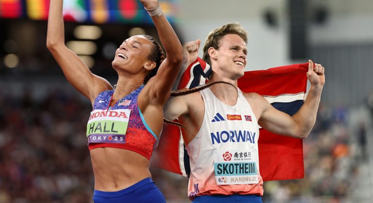 Anna Hall and Sander Skotheim