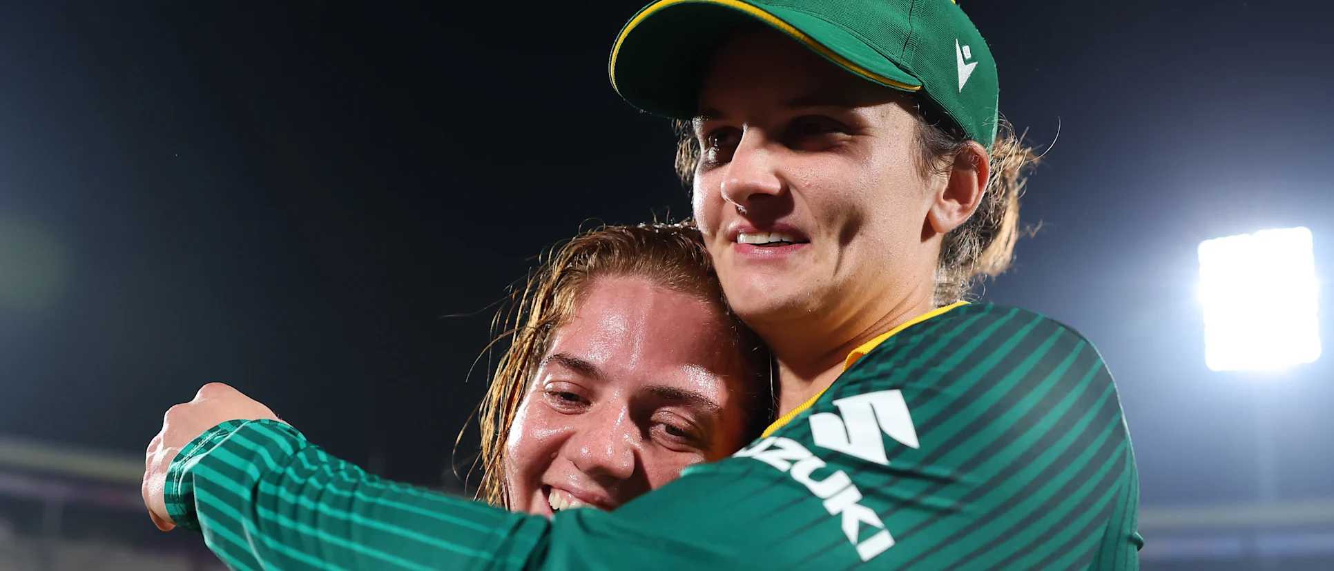 South Africa captain Laura Wolvaardt hailed a ‘special’ innings from Nadine de Klerk_compressed
