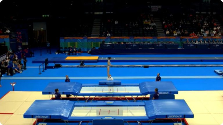 Screenshot 2025-11-10 at 07-18-14 HU Yicheng (CHN)_W_2023 Trampoline Worlds_Qualification_Trampoline_R2 - YouTube_compressed