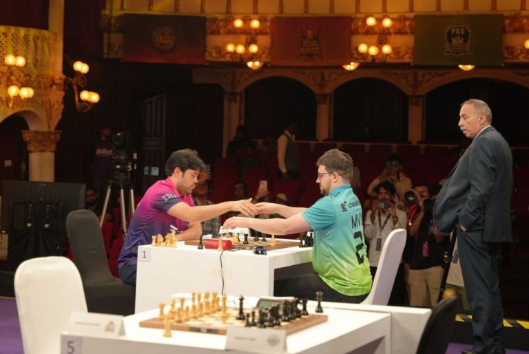 Hikaru Nakamura in his match against Maxime Vachier-Lagrave (Photo Global Chess League)