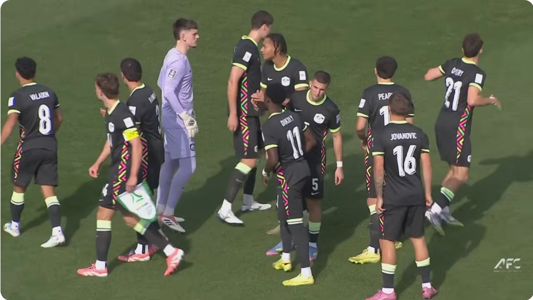 Australia football_compressed