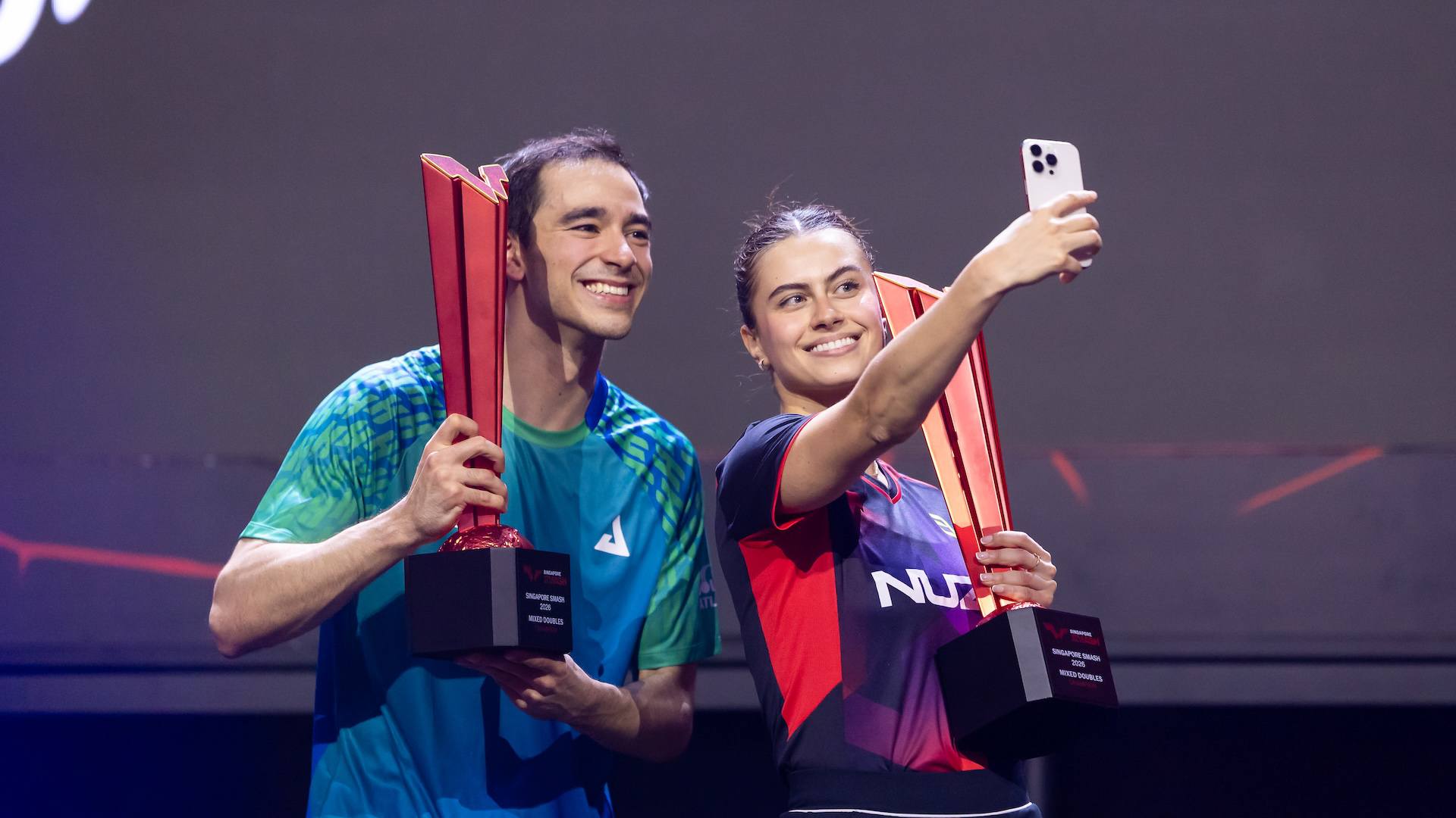 Bruna Takahashi (r) and Hugo Calderano#