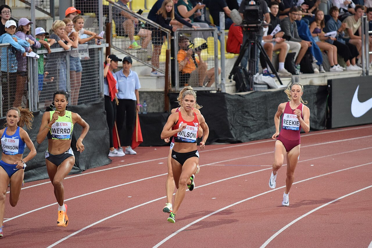 Werro (in green) at 2022 Athletissima