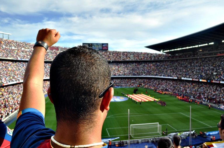 spectator stadium