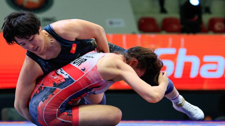 76kg_ww_-_aiperi_medet_kyzy_kgz_df._elmira_yasin_tur_0237