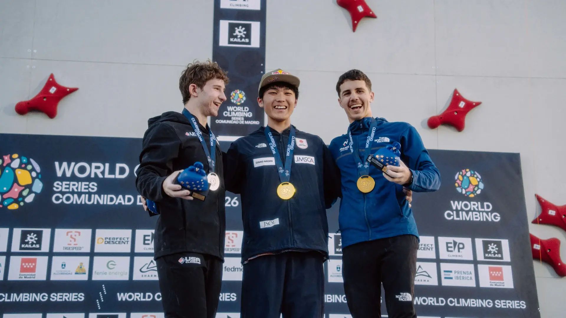 Anraku Sorata heads the podium for the third time #