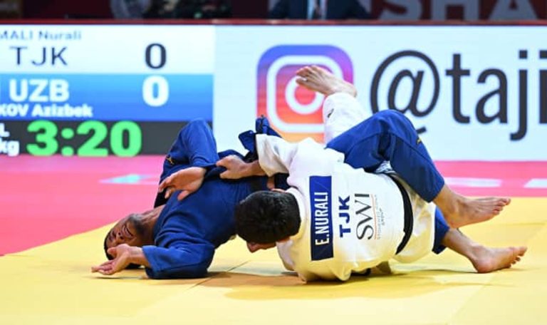 Final, Nurali Emomali (TJK) vs Azizbek Ortikov (UZB). #