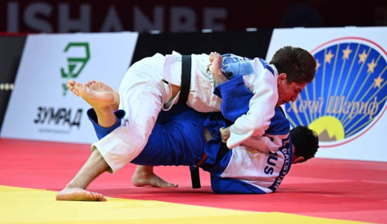 Muhiddin Asabulloev (TJK) vs Karen Galstian (RUS). #