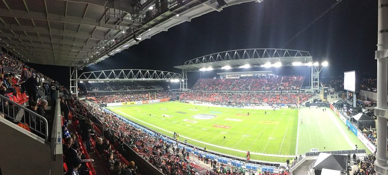 1280px-BMO_Field,_104th_Grey_Cup