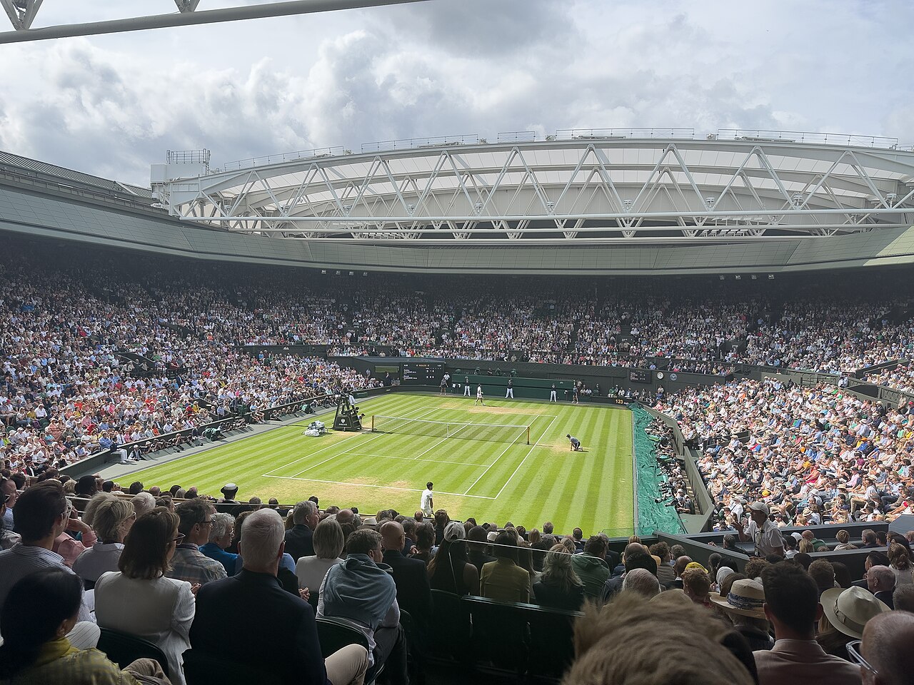 1280px-2023_Wimbledon_Men's_singles_final_(1)