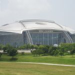 1280px-Arlington_June_2020_4_(AT&T_Stadium)