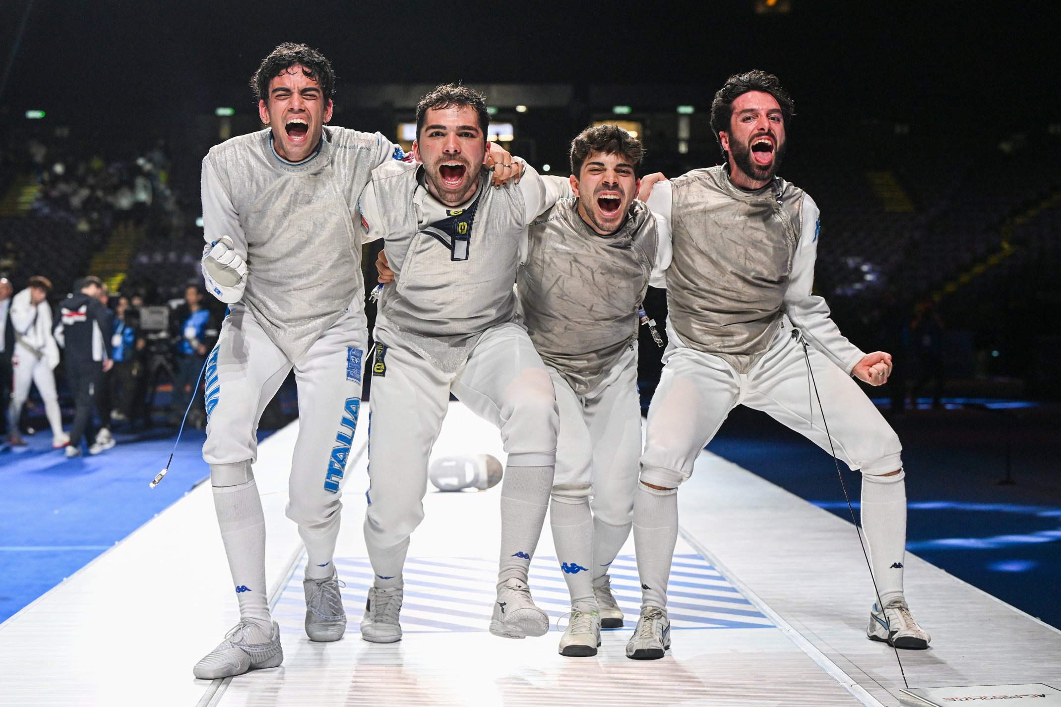 Italian foil team retain the gold