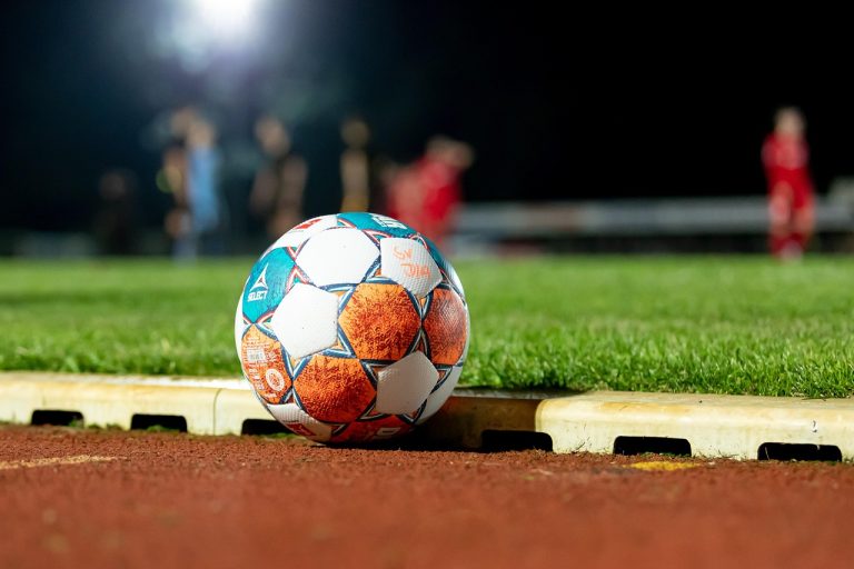 picselweb-football-6994608_1280