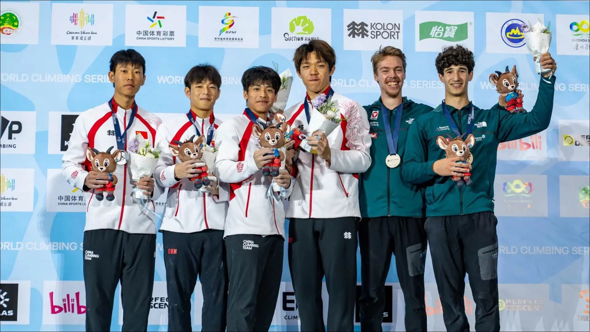 Ling Yongzhi and Zhao Yicheng break the world record @