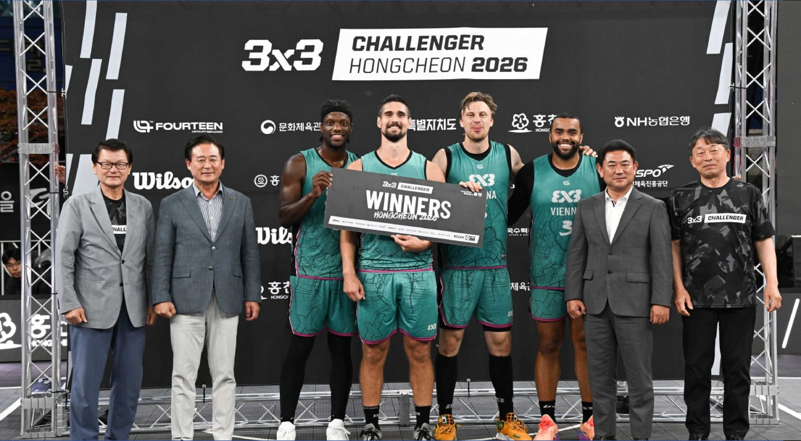 Vienna 3 x 3 @