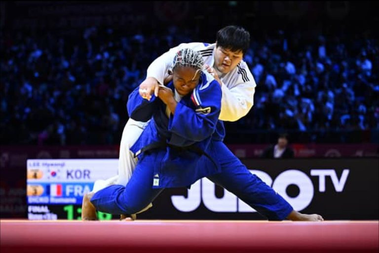 Dicko attacks Hyeonji @