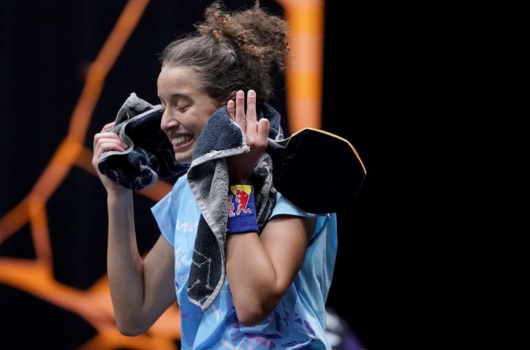 Hana Goda can't hold back the tears as she loses in Beijing.