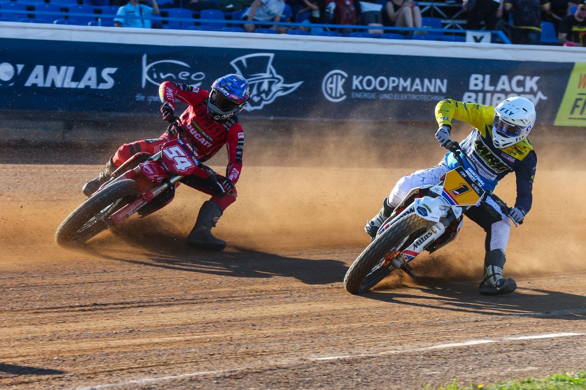 Tim Neave and Ervin Krajčovič at 2026 FIM Flat Track World Championship of Czech Republic - Pardubice © Jesper Veldhuizen